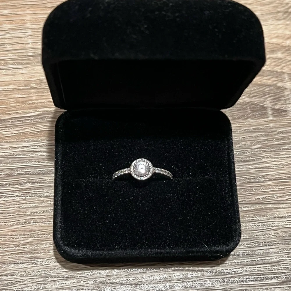 Ring - Picture 2 of 2
